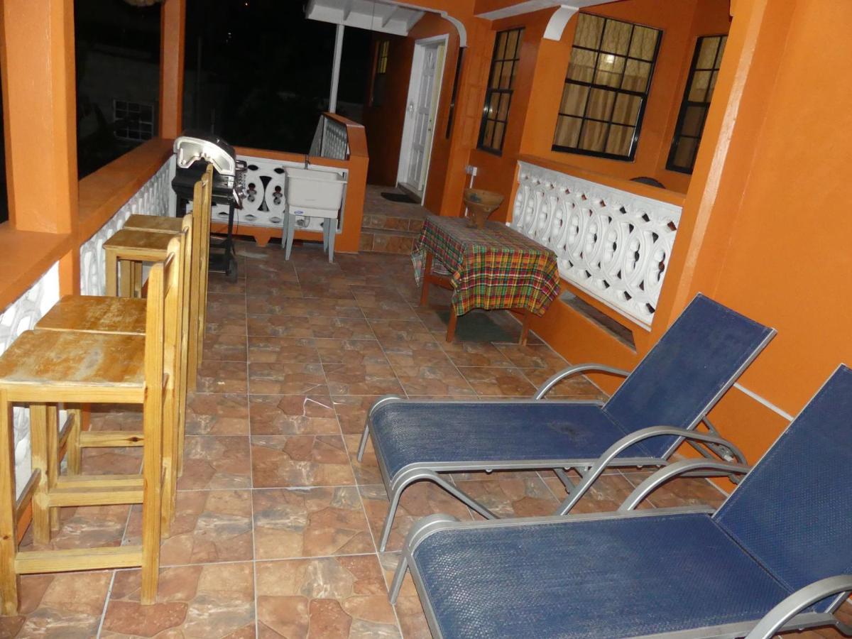 Southern Haven Guesthouse Laborie Екстериор снимка