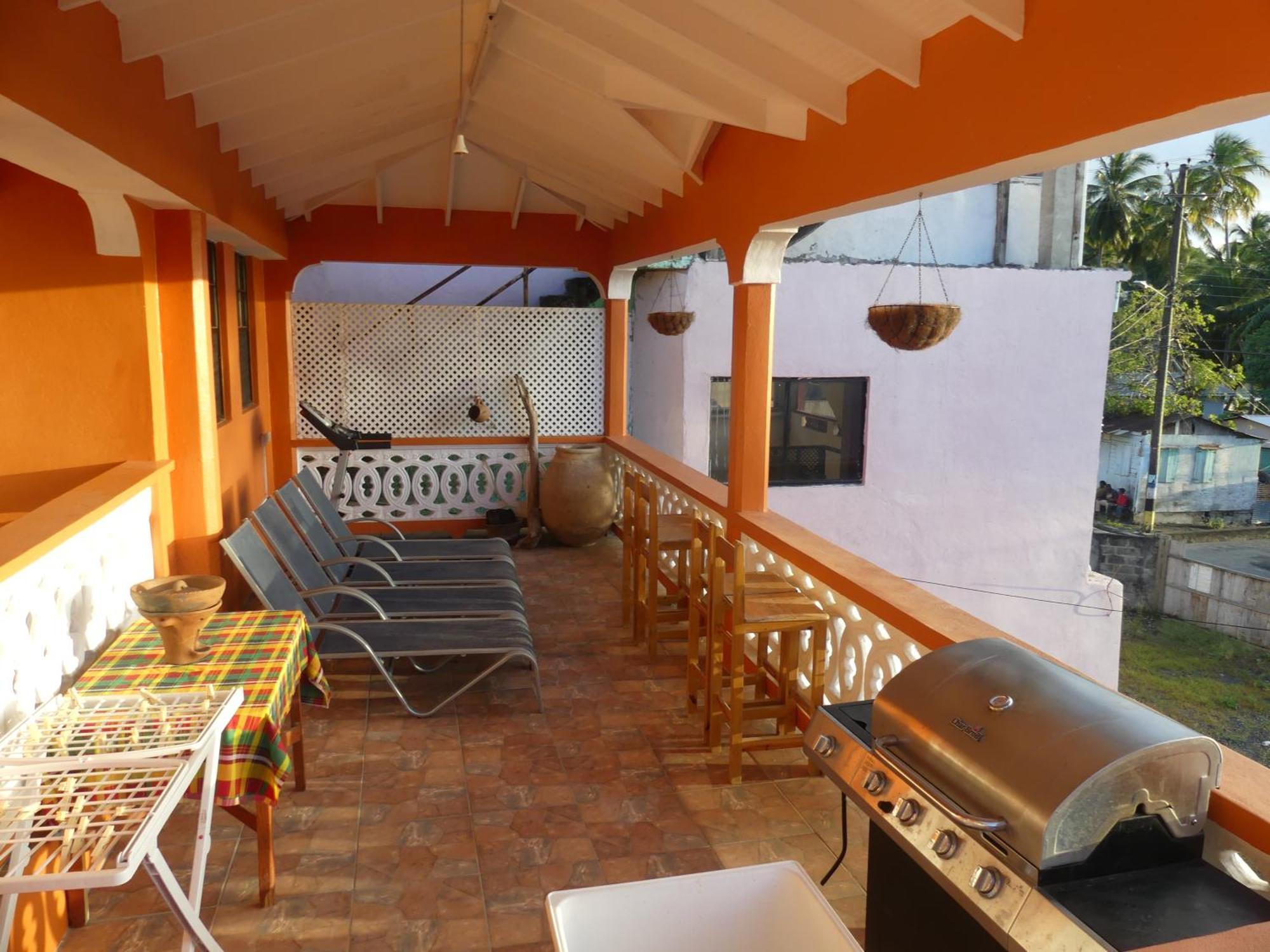 Southern Haven Guesthouse Laborie Екстериор снимка